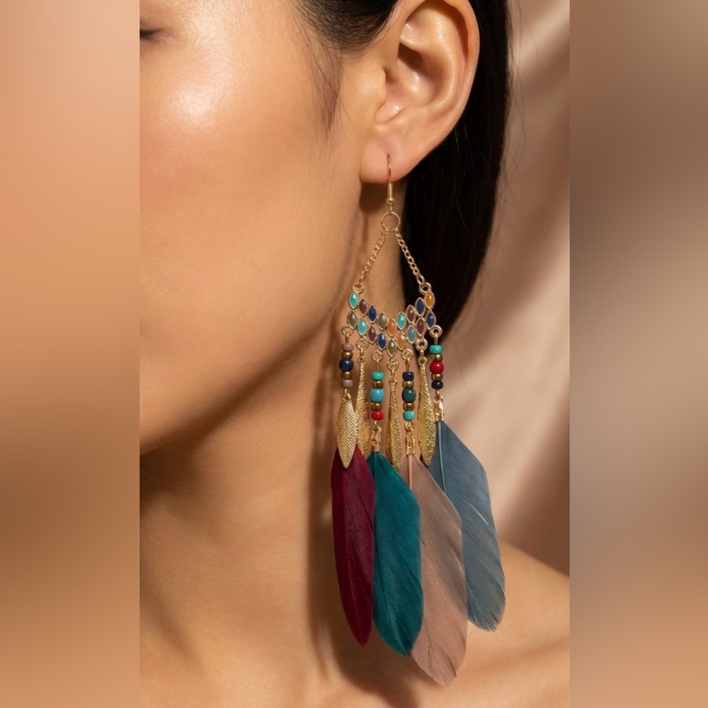 Boho Feather Statement Earrings – Colorful Beads & Gold-Tone Details NEW
